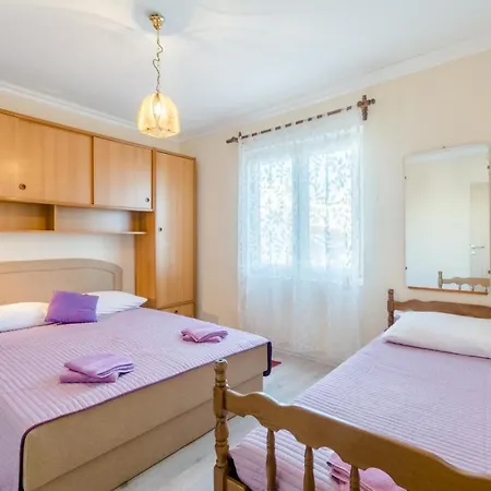 Fidelis Apartment *