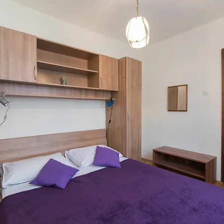 Apartment Fidelis Trogir