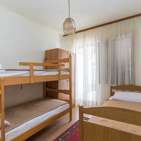 Fidelis Apartment *