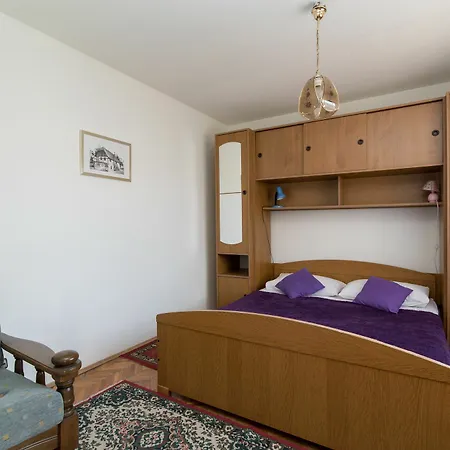 Fidelis Apartment